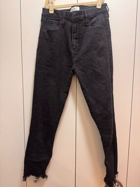 Abercrombie & Fitch Black Women's Skinny Jeans